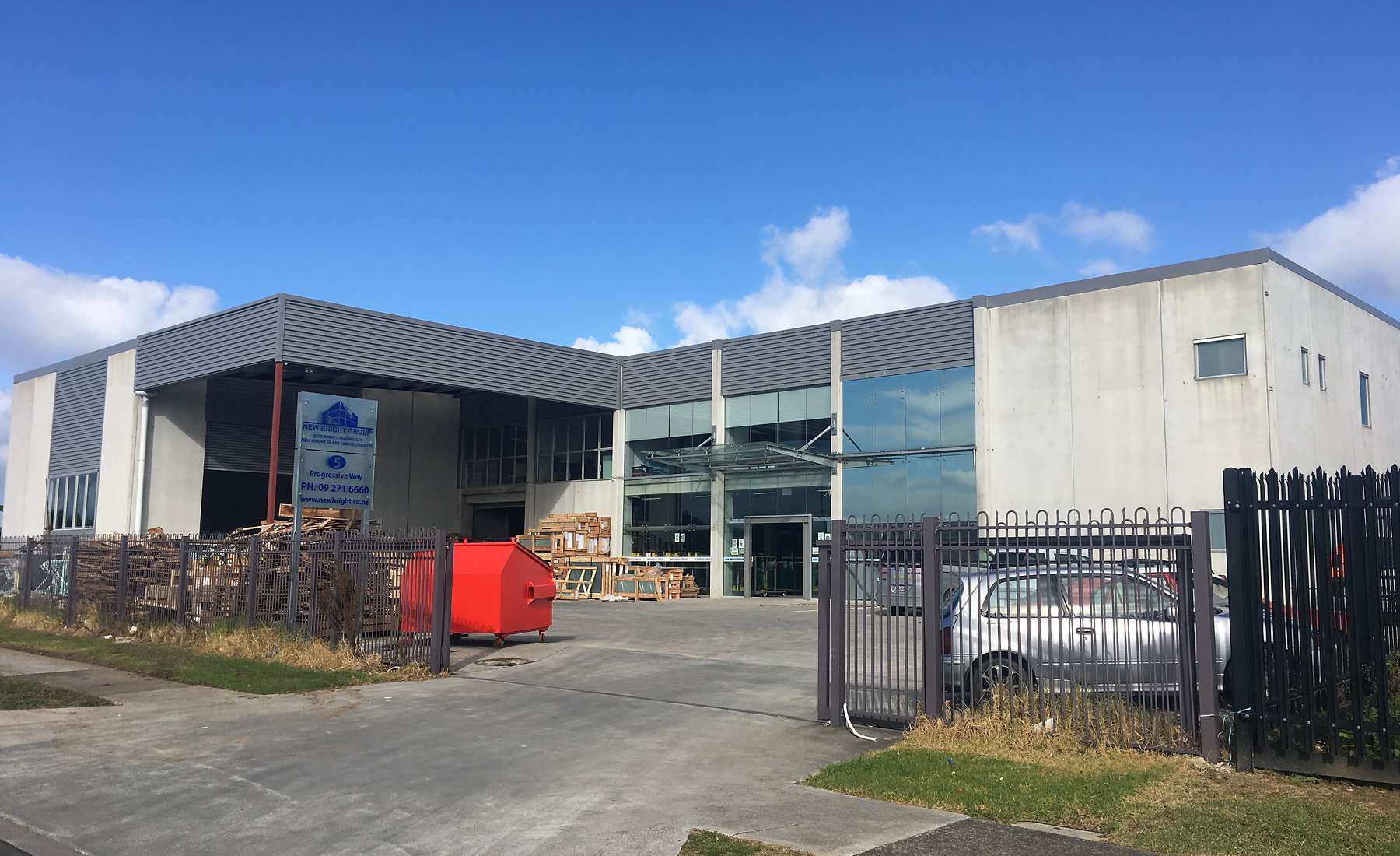 New Bright Glass Warehouse