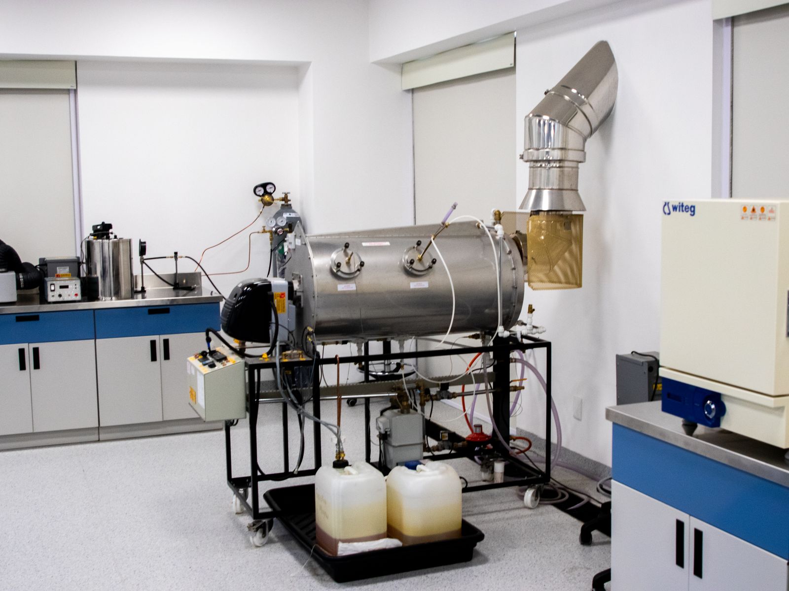 Industry reference photo of industrial cleanroom machinery in a controlled environment